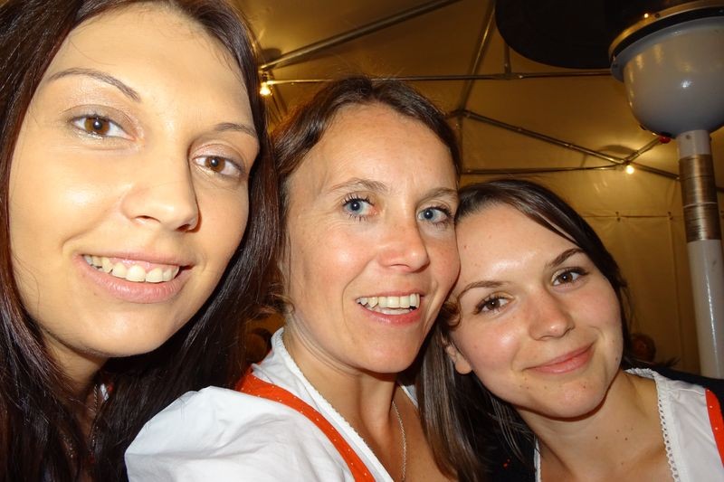 Die drei feschsten Marketenderinnen an dem Abend!!!